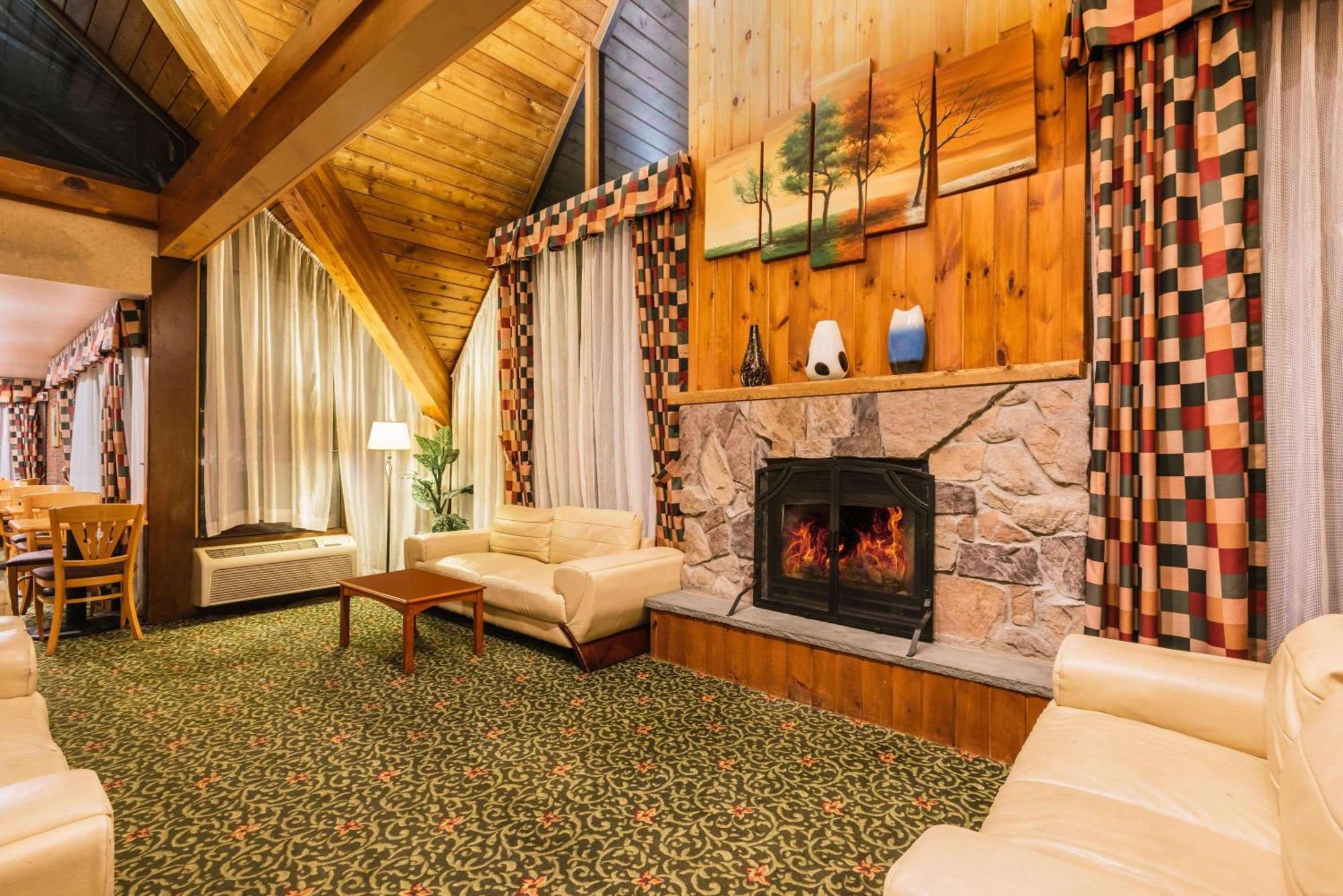 Days Inn By Wyndham Rutland/Killington Area Exterior foto